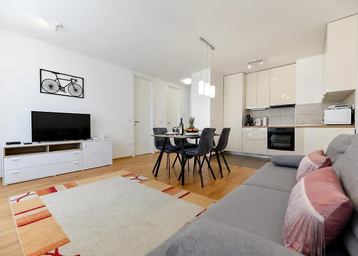 Modern Apartment For 2025\' Vacation In Zadar